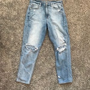 American Eagle Mom Jeans